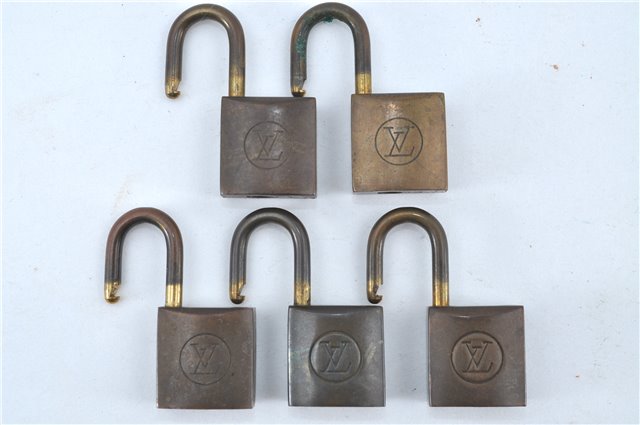 Authentic Louis Vuitton Padlock 10Set Old Model LV H6158