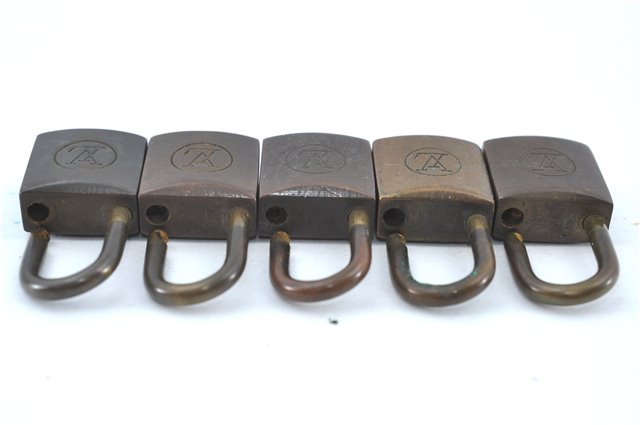 Authentic Louis Vuitton Padlock 10Set Old Model LV H6158