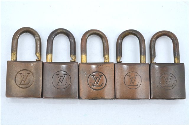 Authentic Louis Vuitton Padlock 10Set Old Model LV H6159