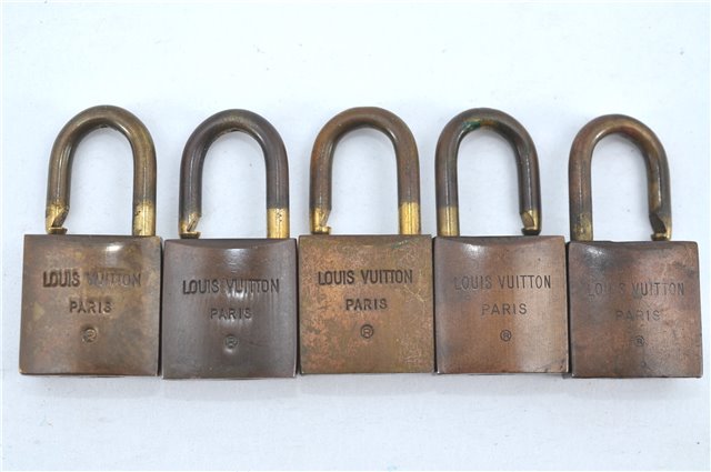 Authentic Louis Vuitton Padlock 10Set Old Model LV H6159