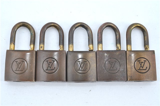 Authentic Louis Vuitton Padlock 10Set Old Model LV H6159