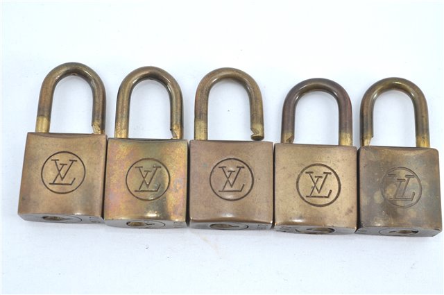 Authentic Louis Vuitton Padlock 10Set Old Model LV H6228