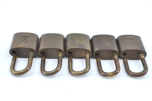 Authentic Louis Vuitton Padlock Gold 10Set LV H6398