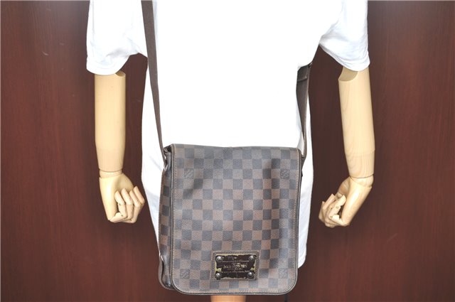 Auth Louis Vuitton Damier Brooklyn PM Shoulder Cross Body Bag N51210 LV H6401