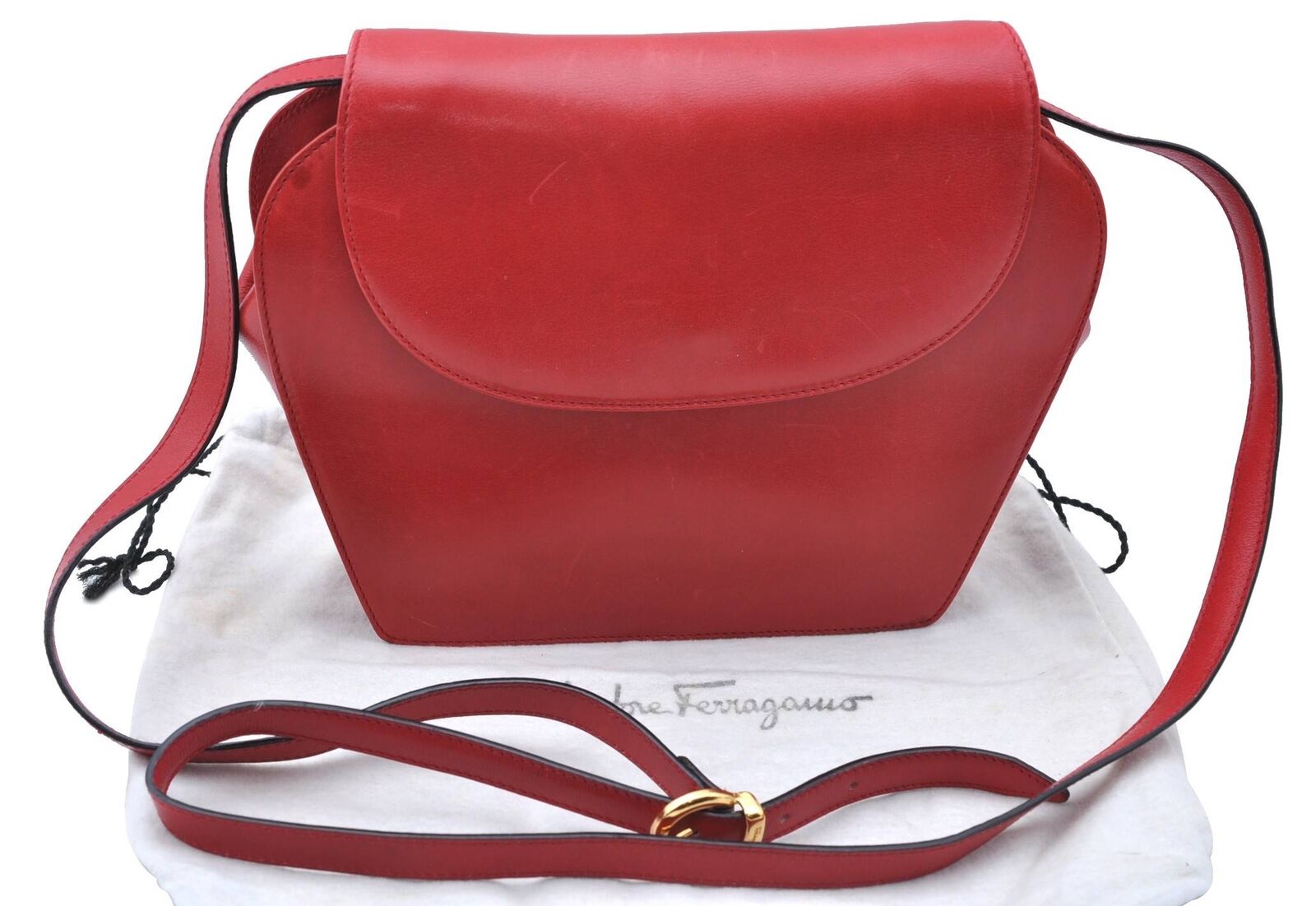 Authentic Salvatore Ferragamo Shoulder Cross Body Bag Purse Leather Red H6443