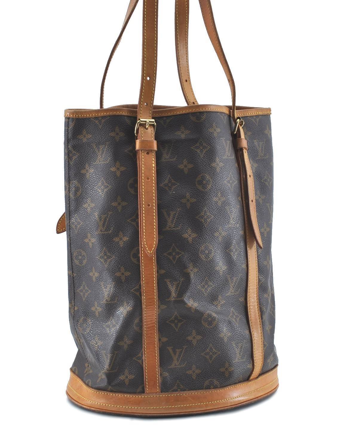 Authentic Louis Vuitton Monogram Bucket GM Shoulder Bag M42236 LV Junk H6597