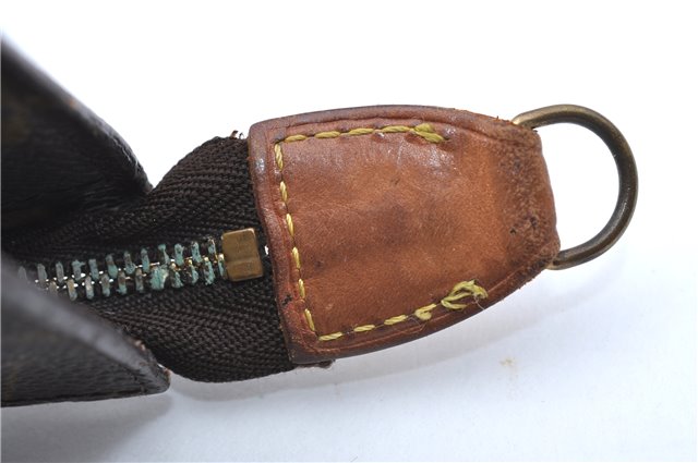 Authentic Louis Vuitton Monogram Pouch For Bucket GM LV Junk H6733