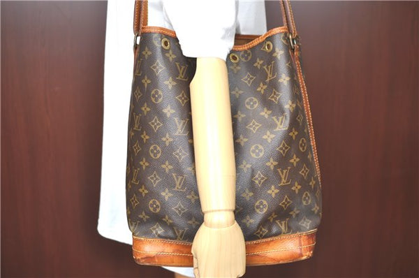 Authentic Louis Vuitton Monogram Noe Shoulder Bag M42224 LV H6875