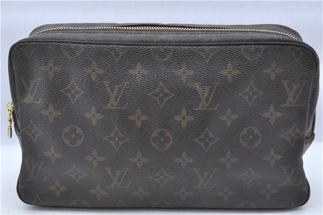 Auth Louis Vuitton Monogram Trousse Toilette 28 Clutch Hand Bag M47522 LV H6980