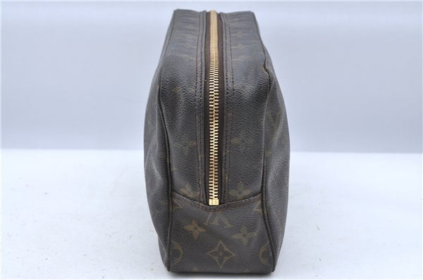 Auth Louis Vuitton Monogram Trousse Toilette 28 Clutch Hand Bag M47522 LV H6980