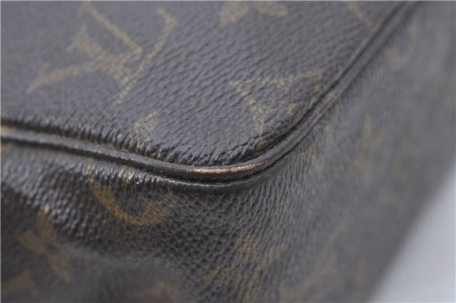 Auth Louis Vuitton Monogram Trousse Toilette 28 Clutch Hand Bag M47522 LV H6980