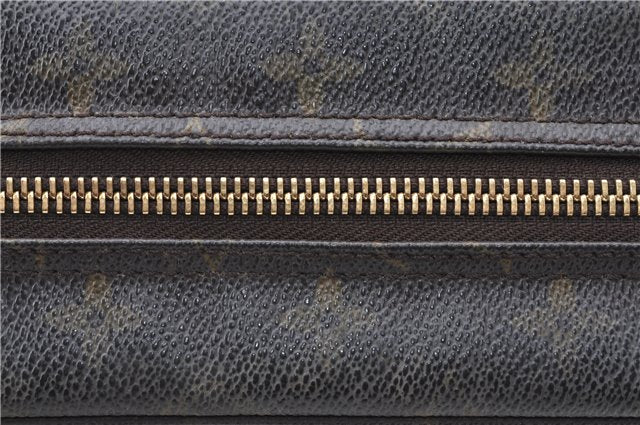 Auth Louis Vuitton Monogram Trousse Toilette 28 Clutch Hand Bag M47522 LV H6980