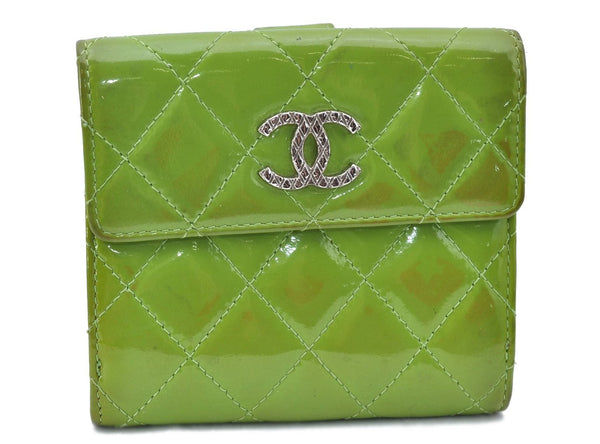 Authentic CHANEL Matelasse CC Logo Enamel Bifold Wallet Purse Green H7015