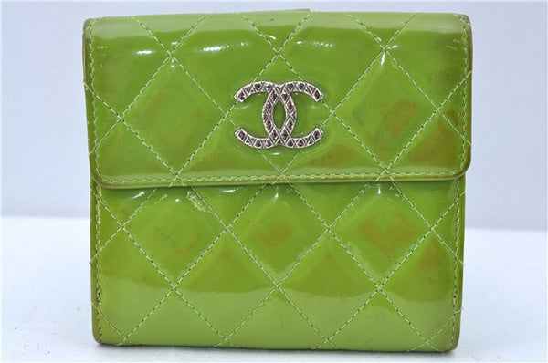 Authentic CHANEL Matelasse CC Logo Enamel Bifold Wallet Purse Green H7015