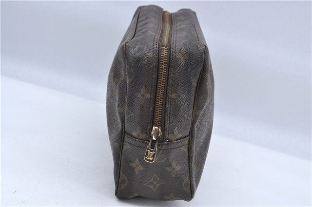 Auth Louis Vuitton Monogram Trousse Toilette 28 Clutch Hand Bag M47522 LV H7160