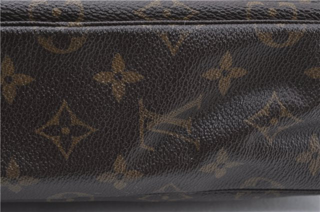 Auth Louis Vuitton Monogram Trousse Toilette 28 Clutch Hand Bag M47522 LV H7160