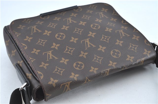 Auth Louis Vuitton Monogram Macassar District PM Shoulder Bag M40935 LV H7221