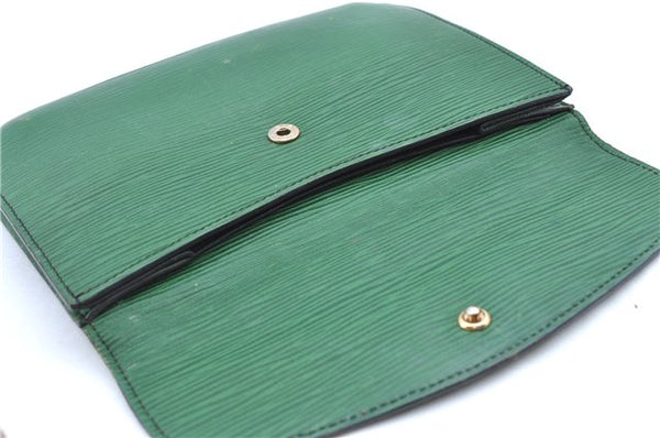 Authentic LOUIS VUITTON Epi Montaigne 20 Clutch Bag Green LV H7287