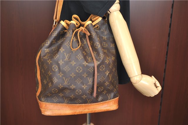 Authentic LOUIS VUITTON Monogram Noe Shoulder Bag M42224 LV H7432