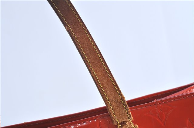 Authentic LOUIS VUITTON Vernis Reade MM Hand Bag Red M91086 LV H7495