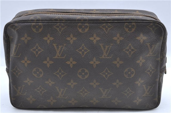 Auth LOUIS VUITTON Monogram Trousse Toilette 28 Clutch Hand Bag M47522 LV H7502