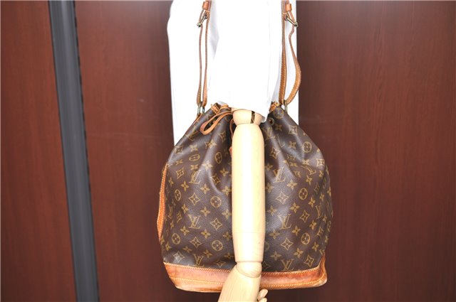 Authentic LOUIS VUITTON Monogram Noe Shoulder Bag M42224 LV H7622