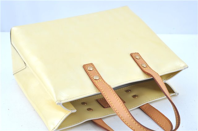 Authentic LOUIS VUITTON Vernis Reade PM Hand Bag Ivory White M91145 LV H7631