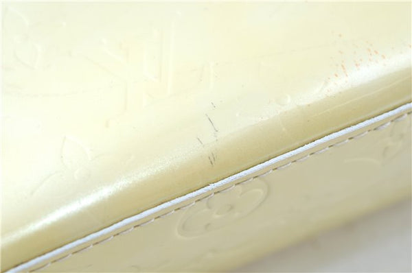 Authentic LOUIS VUITTON Vernis Reade PM Hand Bag Ivory White M91145 LV H7631