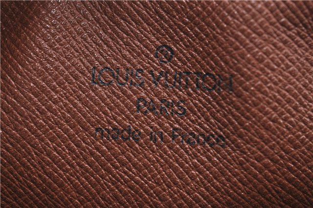 Authentic LOUIS VUITTON Monogram Papillon 30 Hand Bag Old Model LV H7635