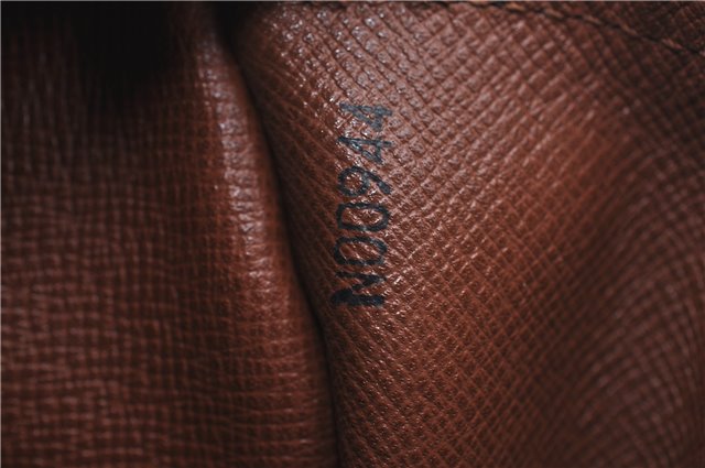 Authentic LOUIS VUITTON Monogram Papillon 30 Hand Bag Old Model LV H7635