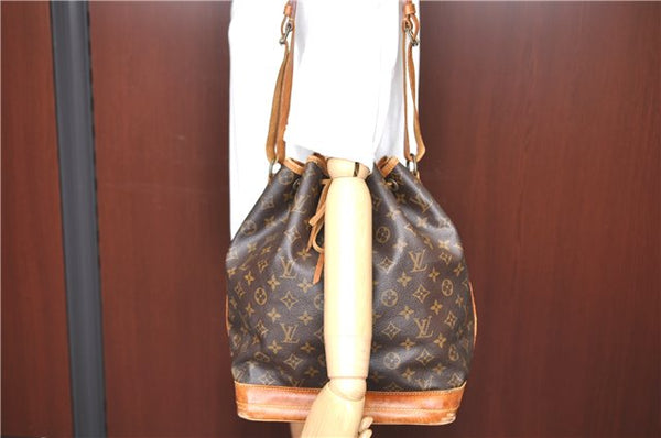 Authentic LOUIS VUITTON Monogram Noe Shoulder Bag M42224 LV H7638