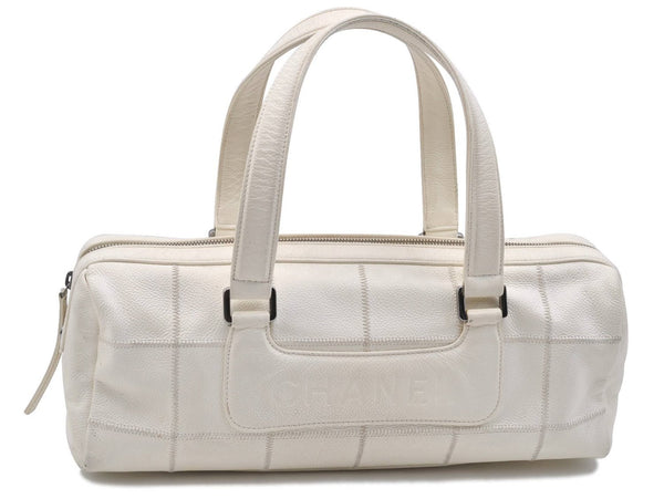 Authentic CHANEL Caviar Skin Chocolate Bar Shoulder Hand Bag Purse White H7683