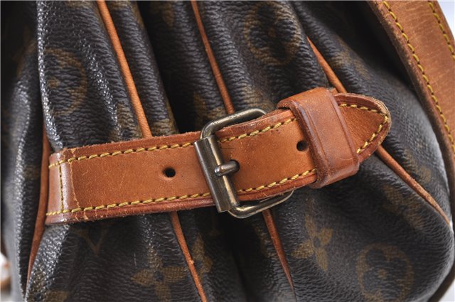 Auth LOUIS VUITTON Monogram Saumur 30 Shoulder Cross Body Bag M42256 LV H7719