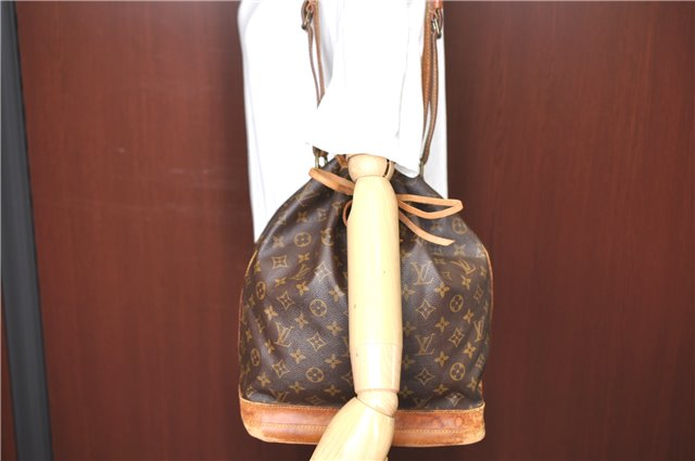 Authentic LOUIS VUITTON Monogram Noe Shoulder Bag M42224 LV H7791