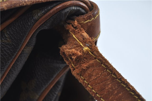 Auth LOUIS VUITTON Monogram Saumur 30 Shoulder Cross Body Bag M42256 LV H7812