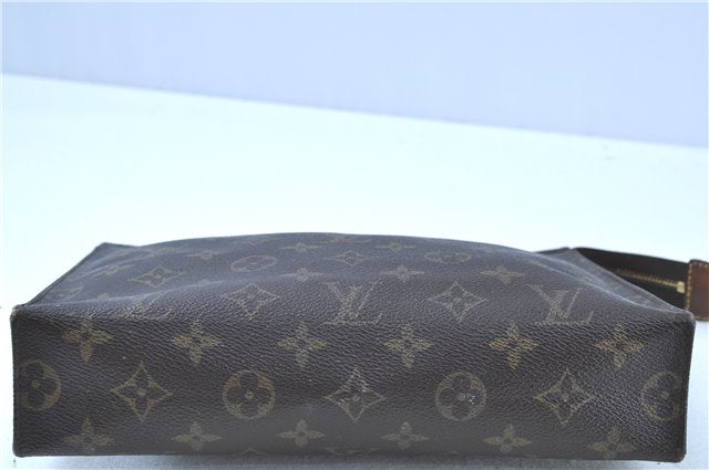 Auth LOUIS VUITTON Monogram Poche Toilette 26 Cosmetics Pouch M47542 LV H7915