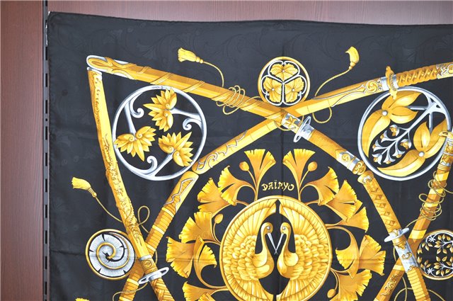 Authentic HERMES Carre 90 Scarf 