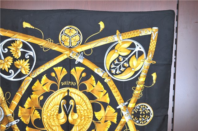 Authentic HERMES Carre 90 Scarf 