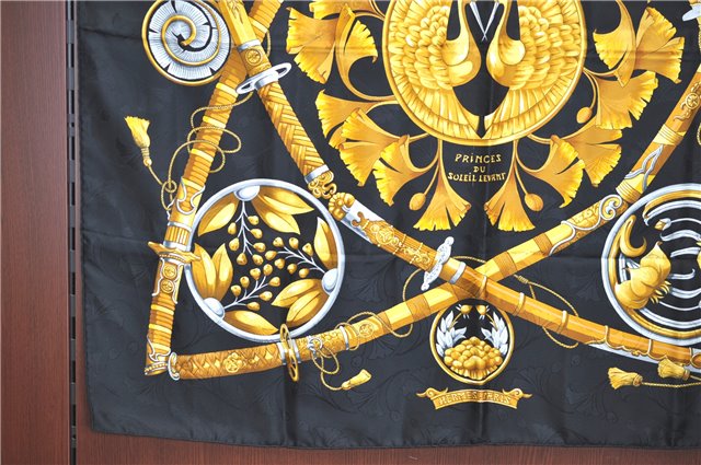 Authentic HERMES Carre 90 Scarf 