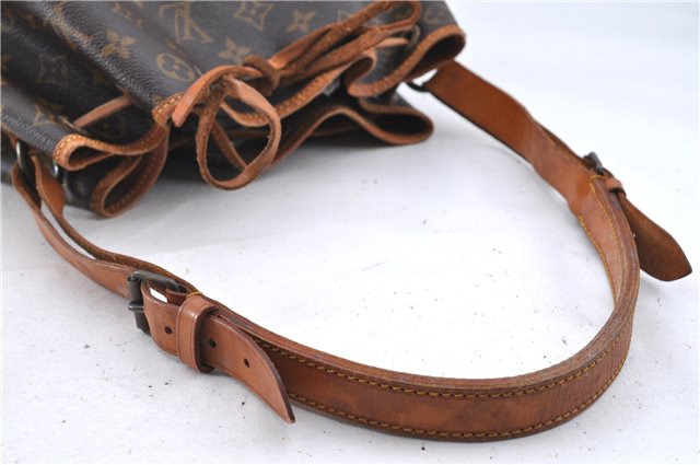 Authentic LOUIS VUITTON Monogram Noe Shoulder Bag M42224 LV H8020