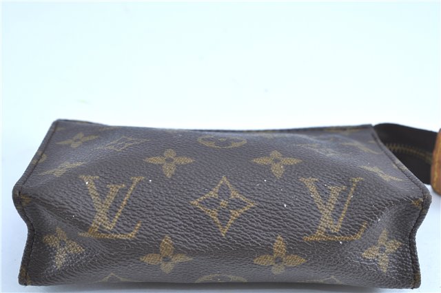 Auth LOUIS VUITTON Monogram Poche Toilette 15 Cosmetics Pouch M47546 LV H8045