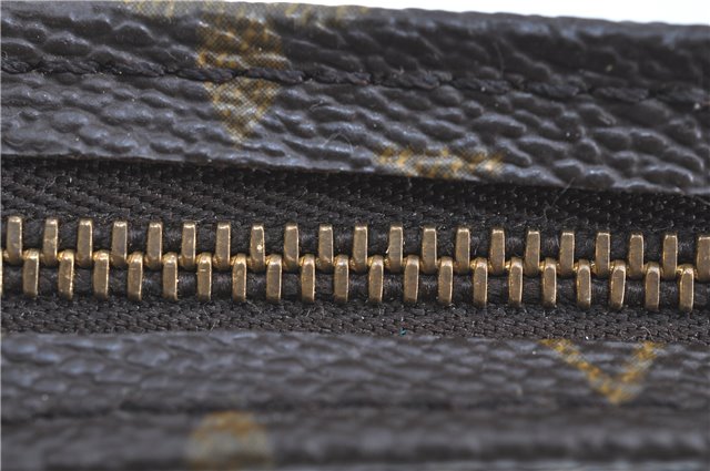 Auth LOUIS VUITTON Monogram Poche Toilette 15 Cosmetics Pouch M47546 LV H8045