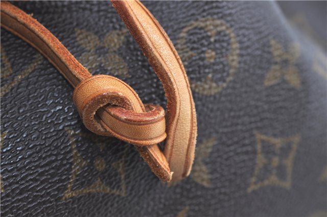 Authentic LOUIS VUITTON Monogram Petit Noe Shoulder Bag M42226 LV H8078