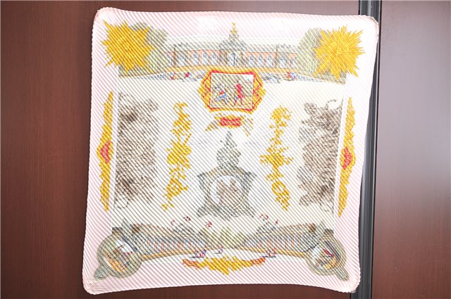 Authentic HERMES Pleats Scarf 