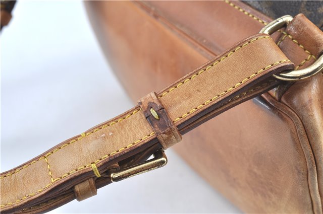 Authentic Louis Vuitton Monogram Montsouris MM Backpack M51136 LV H8258