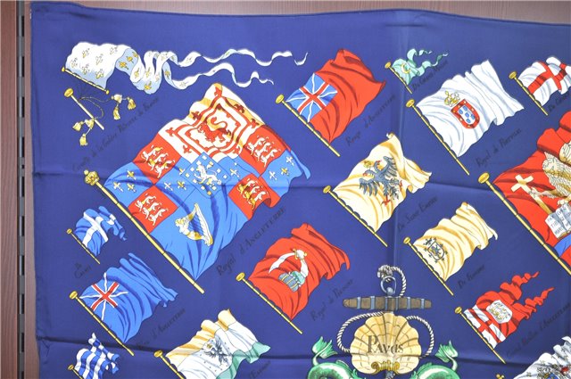 Authentic HERMES Carre 90 Scarf 