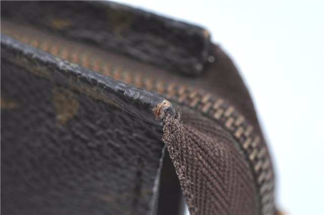 Auth LOUIS VUITTON Monogram Poche Toilette 15 Cosmetics Pouch M47546 LV H8273