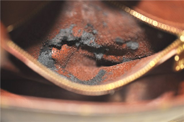 Auth LOUIS VUITTON Monogram Saint Cloud MM Shoulder Cross Bag M51243 LV H8424