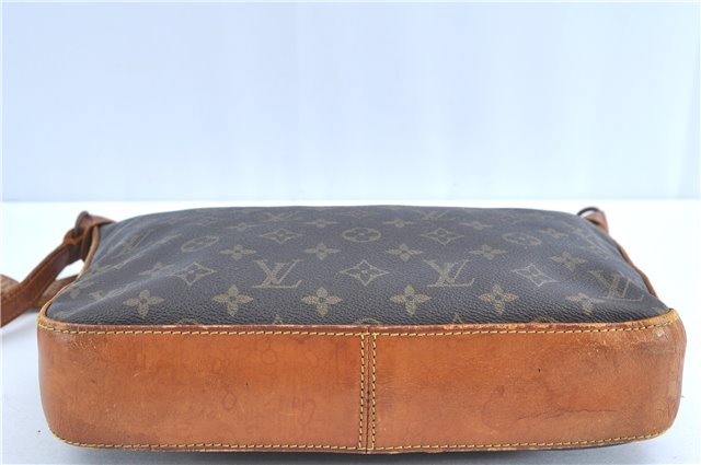 Auth Louis Vuitton Monogram Boulogne 30 Shoulder Cross Bag Old Model LV H8545