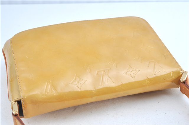 Auth Louis Vuitton Vernis Thompson Street Shoulder Bag Yellow M91008 LV H8582